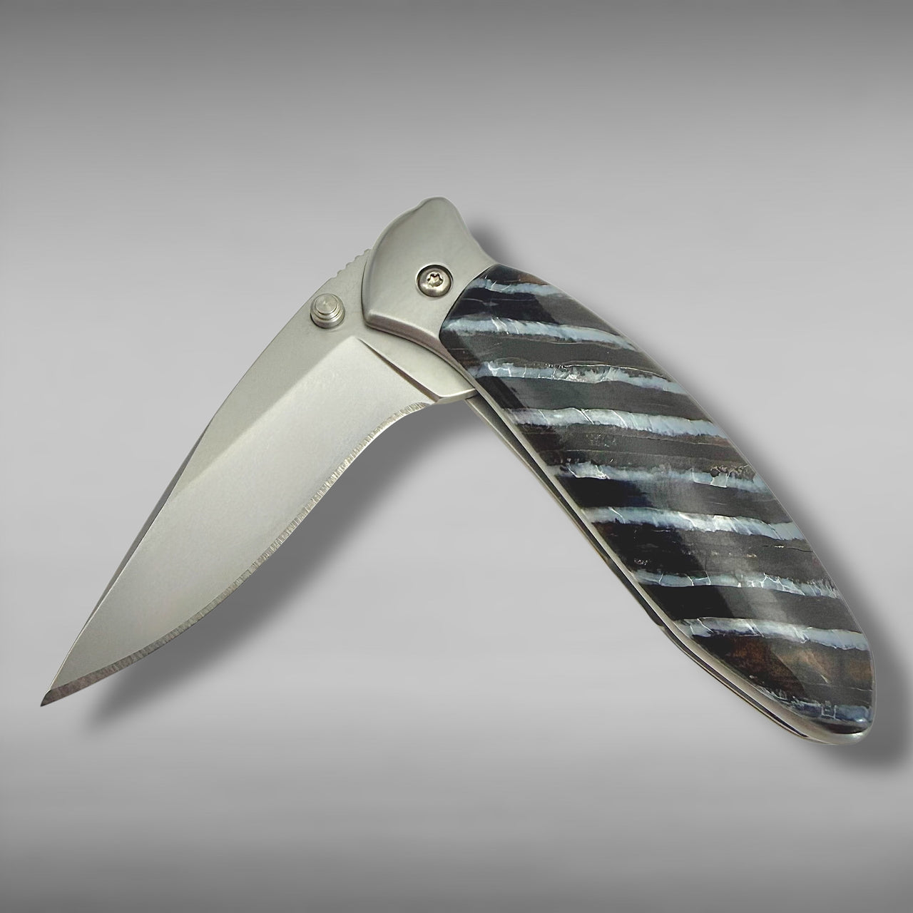 Kershaw 1600 w/ Mammoth Tooth