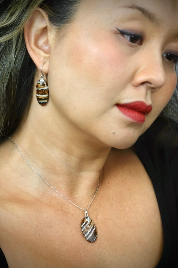 Mammoth Tooth Large Oval Pendant