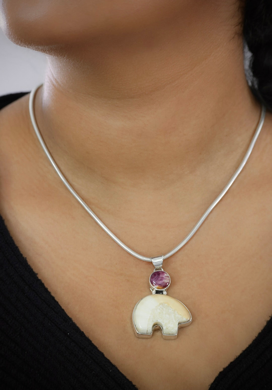 Ivory & Spiny Oyster Bear Pendant