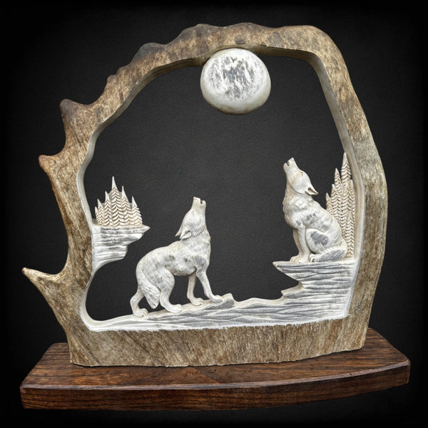 Wolf & Moon - Anlter Carving