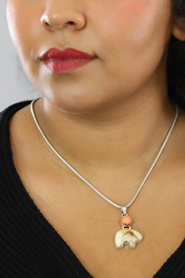 Ivory & Spiny Oyster Bear Pendant