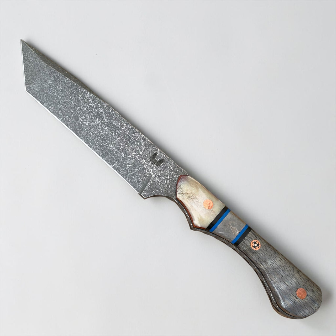 The Field Day Tanto XL