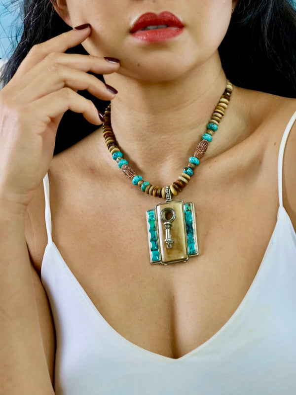 Ivory and Turquoise Necklace