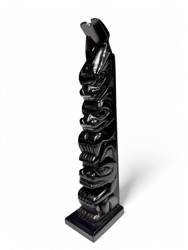 Beaver / Bear / Killerwhale Totem Pole