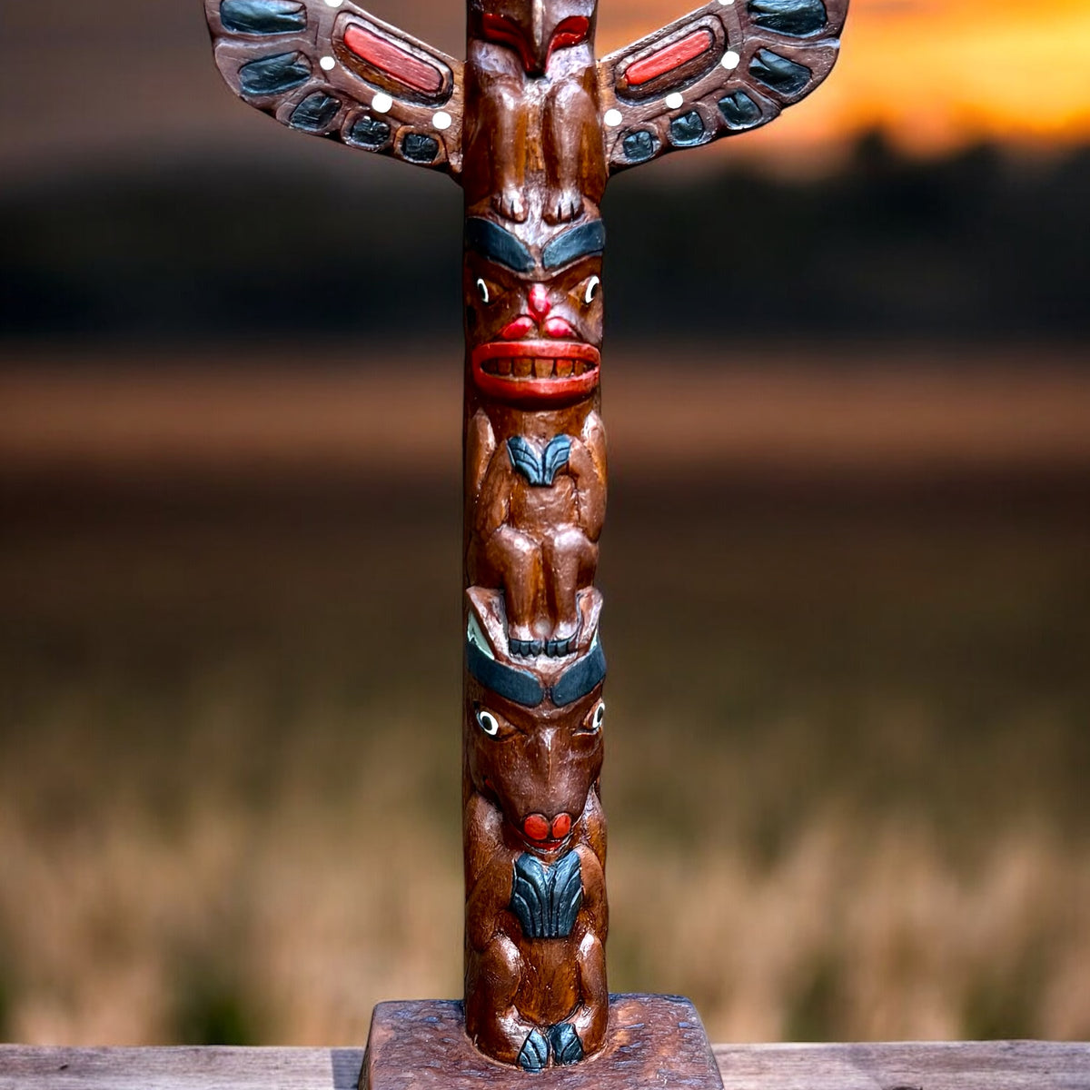 Thunderbird & Bear Totem Pole – Fish Creek Company