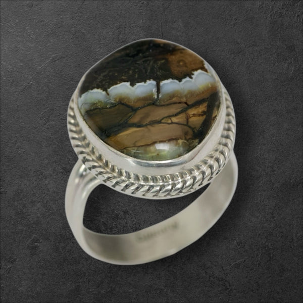 Mammoth Tooth Ring Size 8