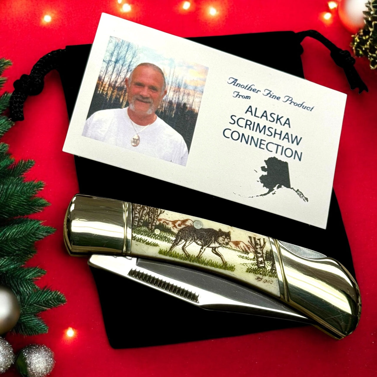 Color Scrimshaw - Wolf