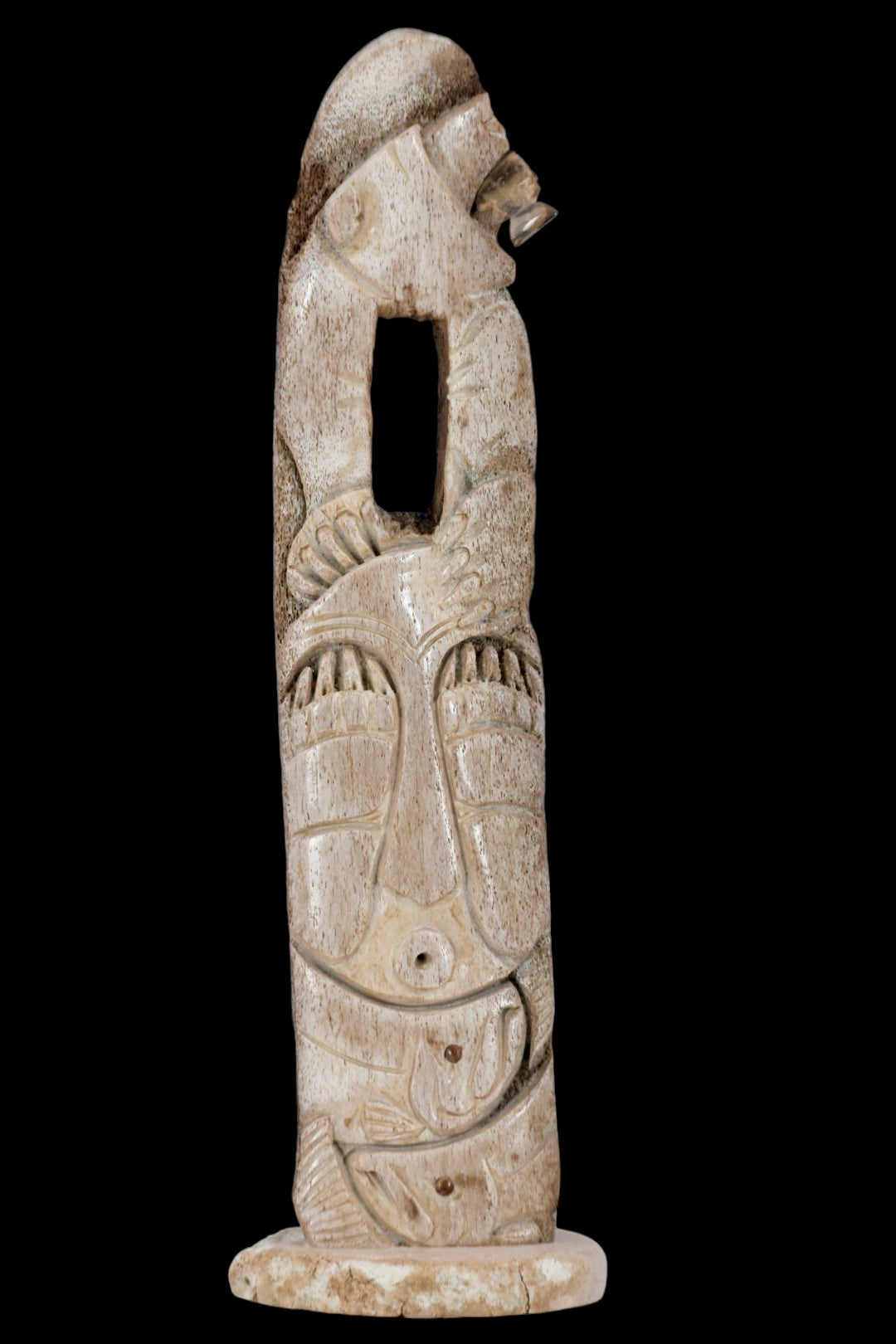 Bear & Salmon Totem Pole Fish Creek Company Bear & Salmon Totem Pole Fish Creek Company