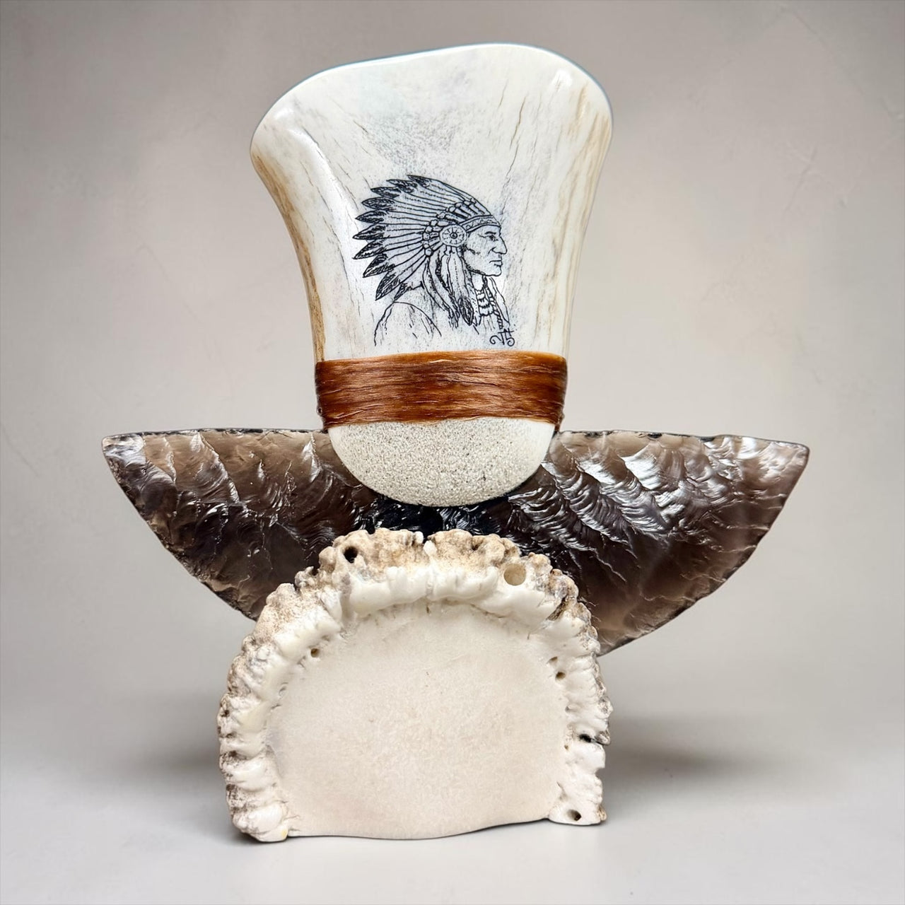 Obsidian ULU w/ Scrimshaw