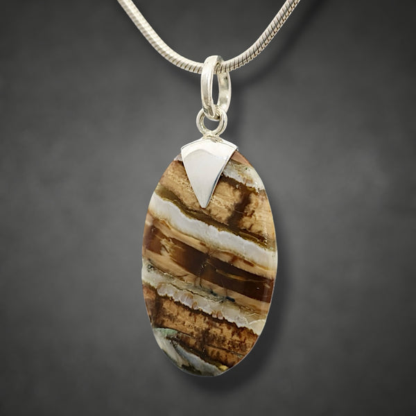 Mammoth Tooth Med Oval Pendant