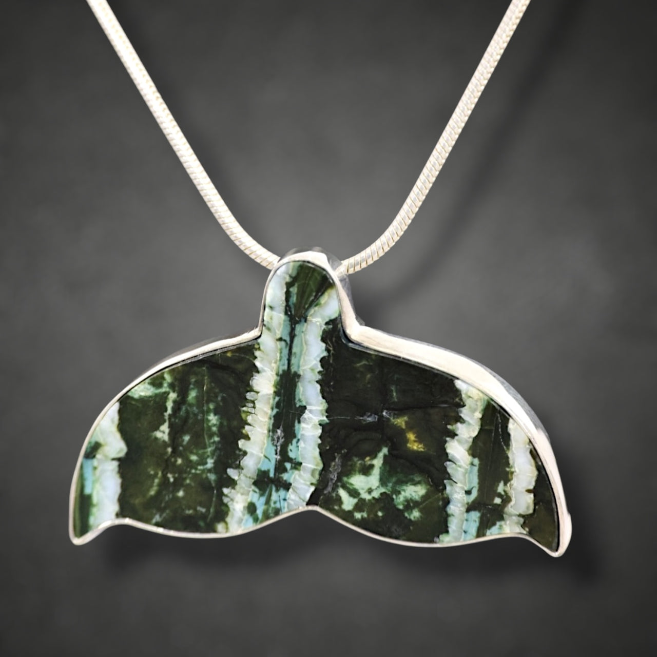 Whale Tail Pin/Pendant