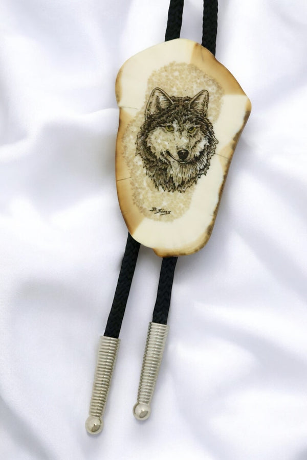 Wolf Head Bolo Tie