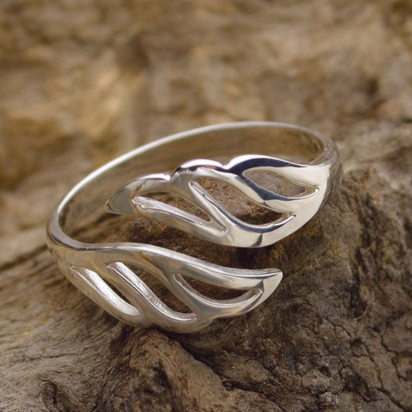 Wing Adjustable Ring