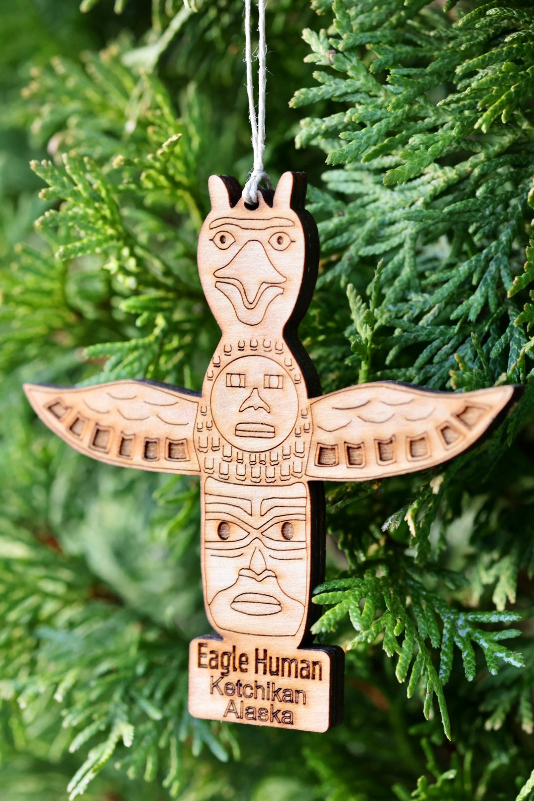 alaskan totem pole eagle and bear with fish Alaska Ornament – Creek Company collection_0103 Fish Leather - Sea Radius:12 ft. (No Dragon Head Swivel)