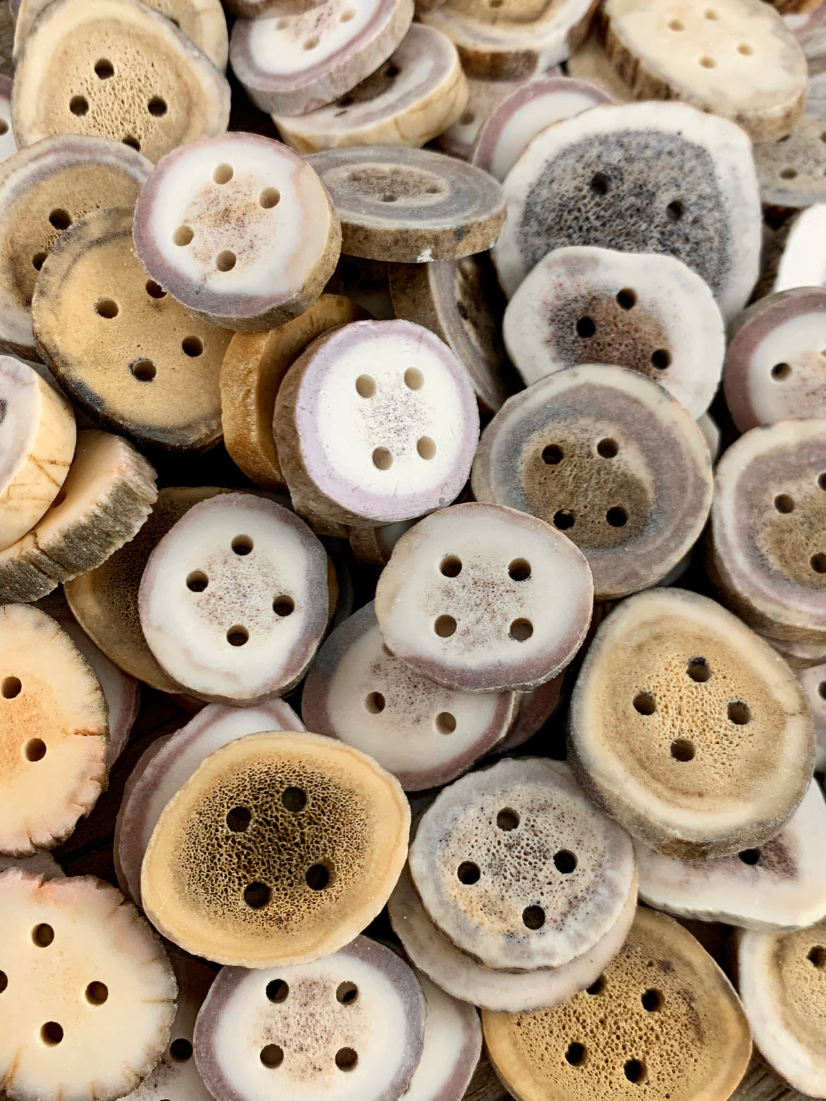 Antler Buttons – Fish Creek Company